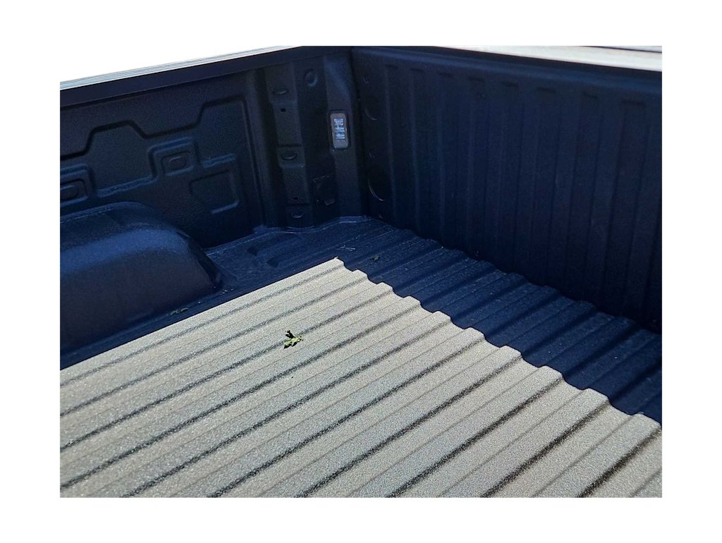 Thumbnail: 2026 Chevrolet Silverado 1500 - 14