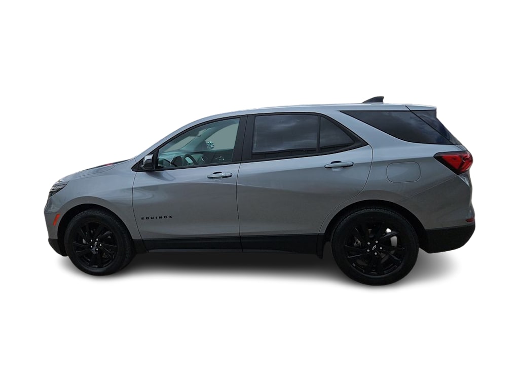 Thumbnail: 2023 Chevrolet Equinox - 3