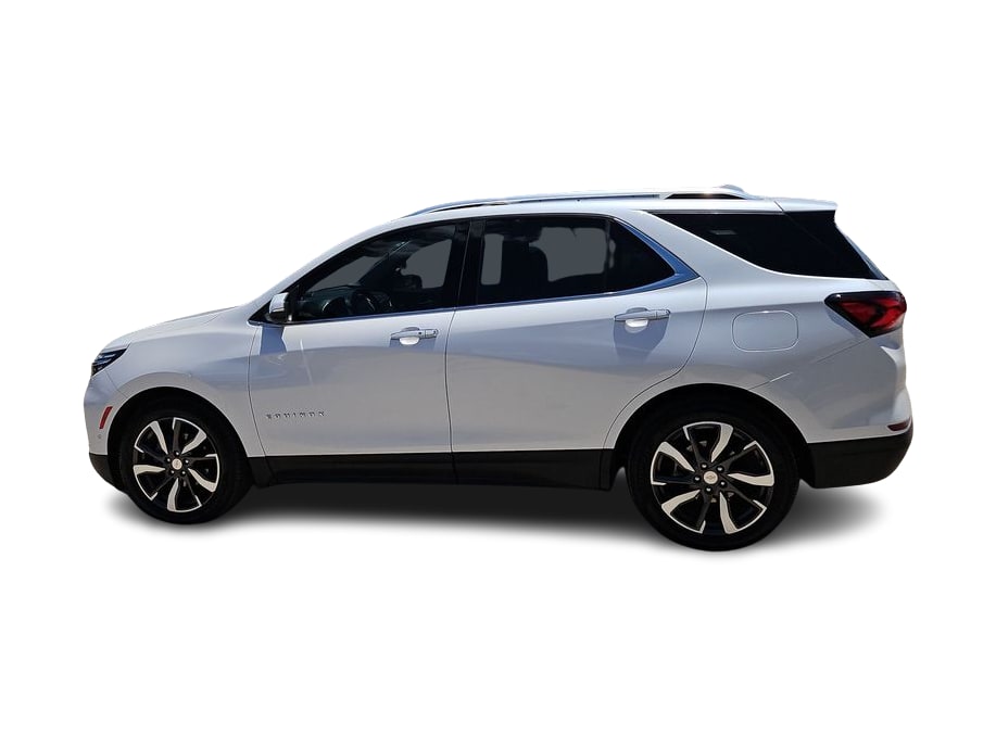 Thumbnail: 2022 Chevrolet Equinox - 3