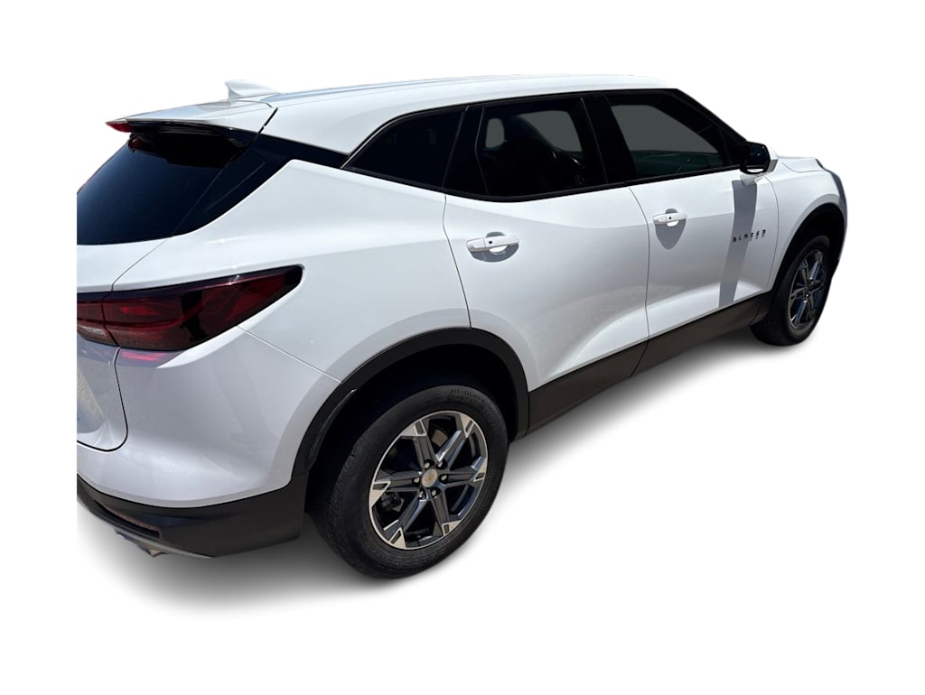 Thumbnail: 2024 Chevrolet Blazer - 9