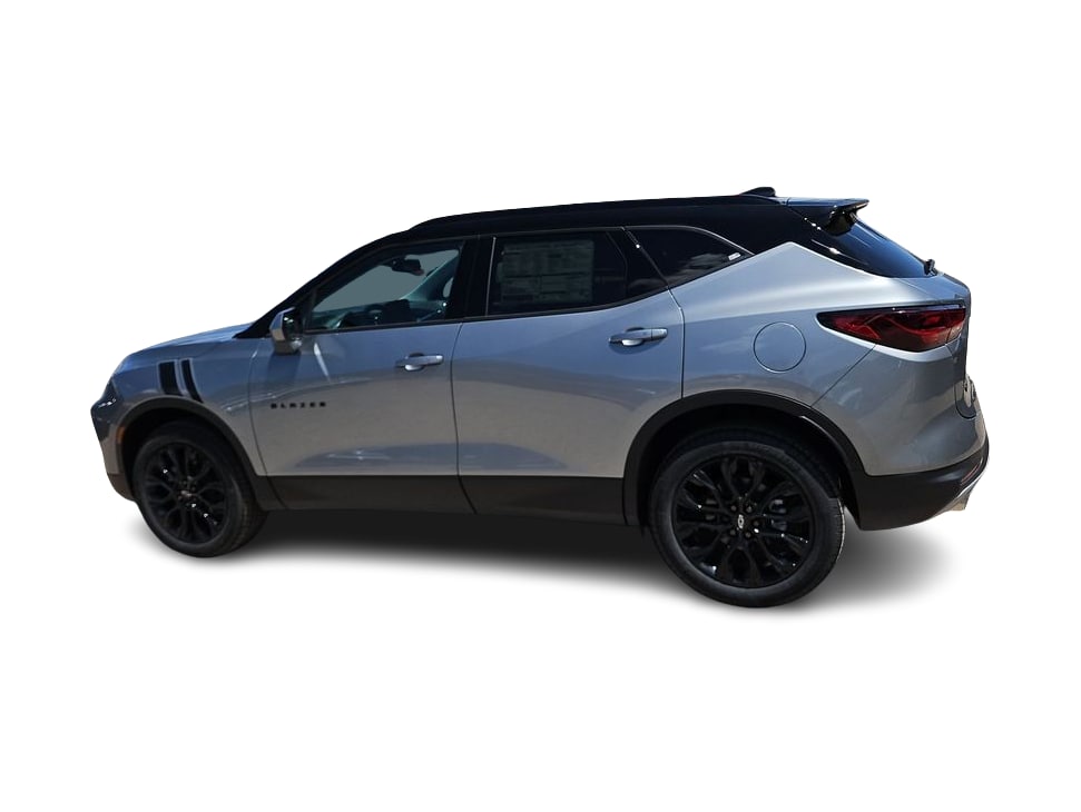 Thumbnail: 2026 Chevrolet Blazer - 3