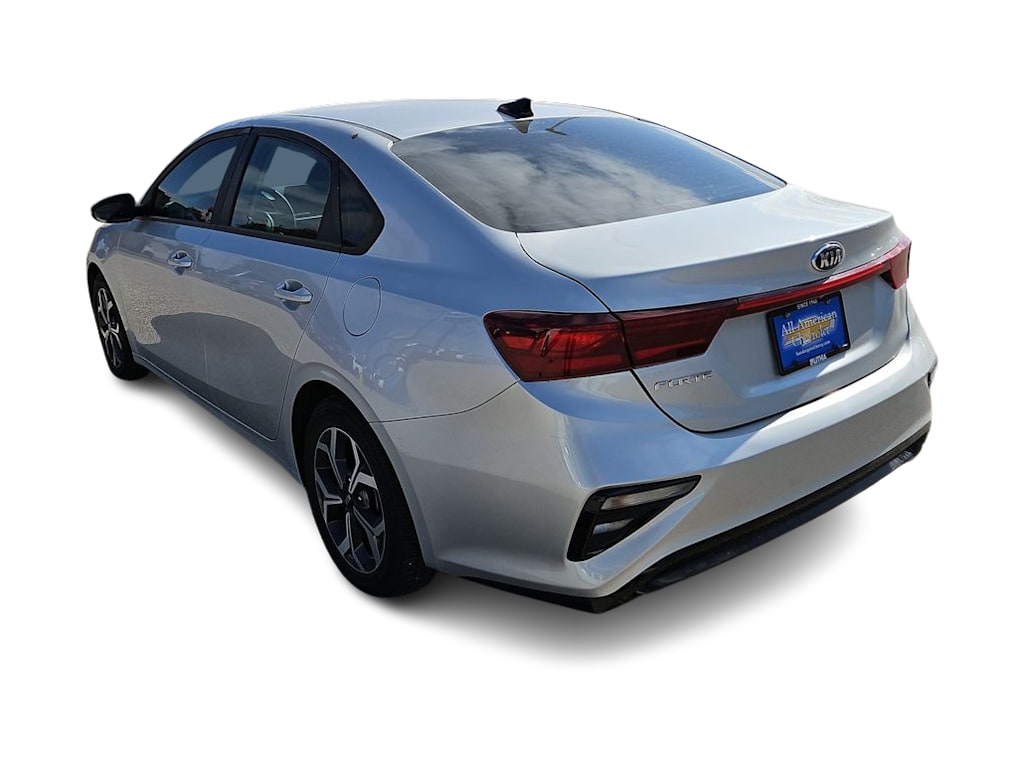 Thumbnail: 2021 Kia Forte - 4