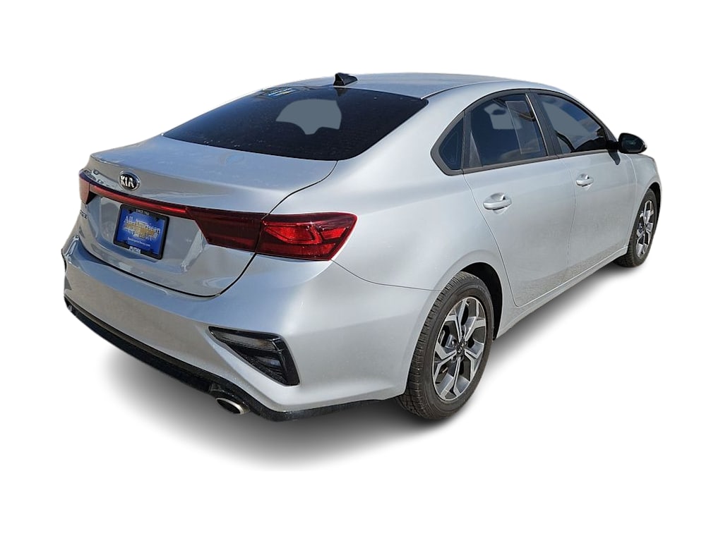 Thumbnail: 2021 Kia Forte - 21