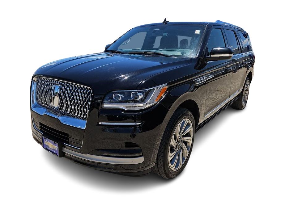 Thumbnail: 2024 Lincoln Navigator L - 18