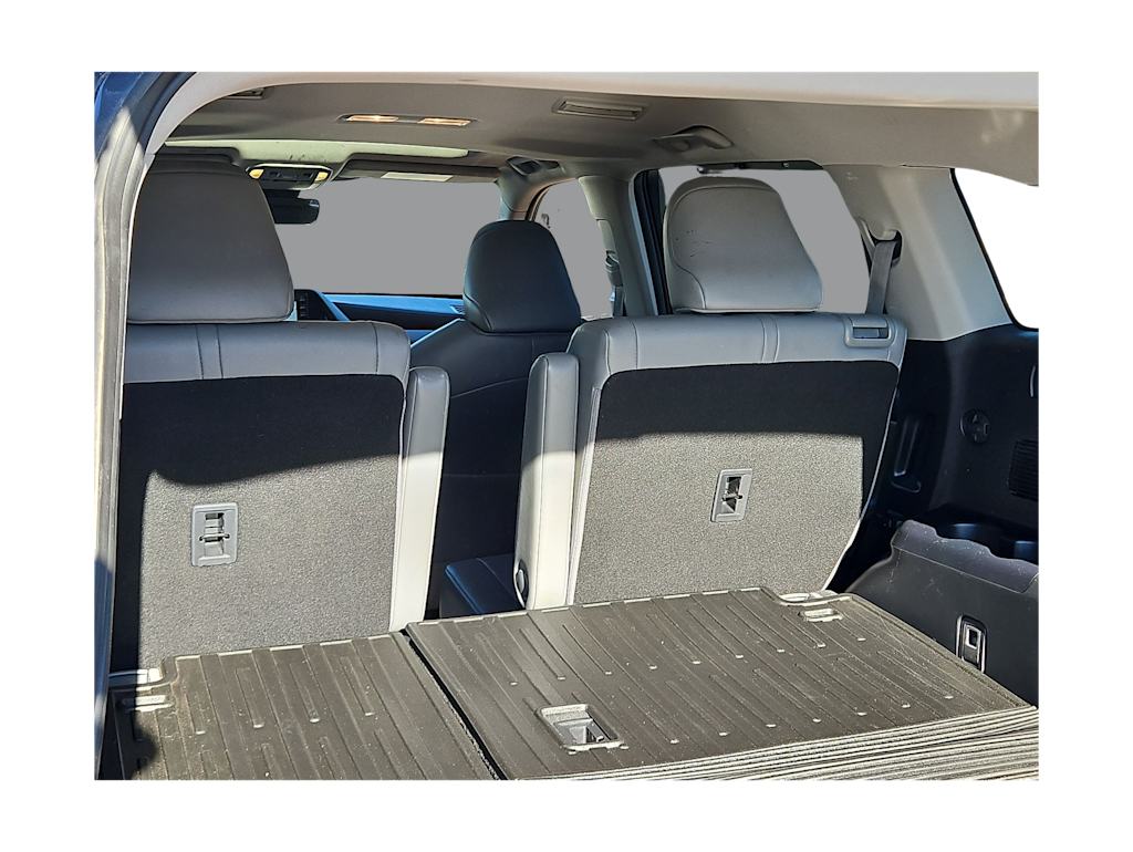 Thumbnail: 2022 Toyota Highlander - 14