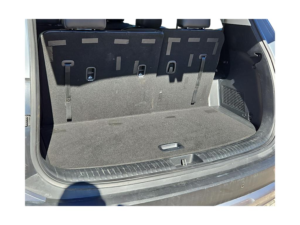 Thumbnail: 2022 Kia Telluride - 16