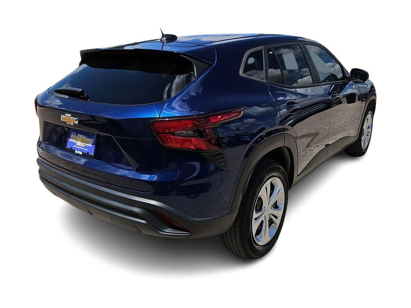 Thumbnail: 2024 Chevrolet Trax - 18