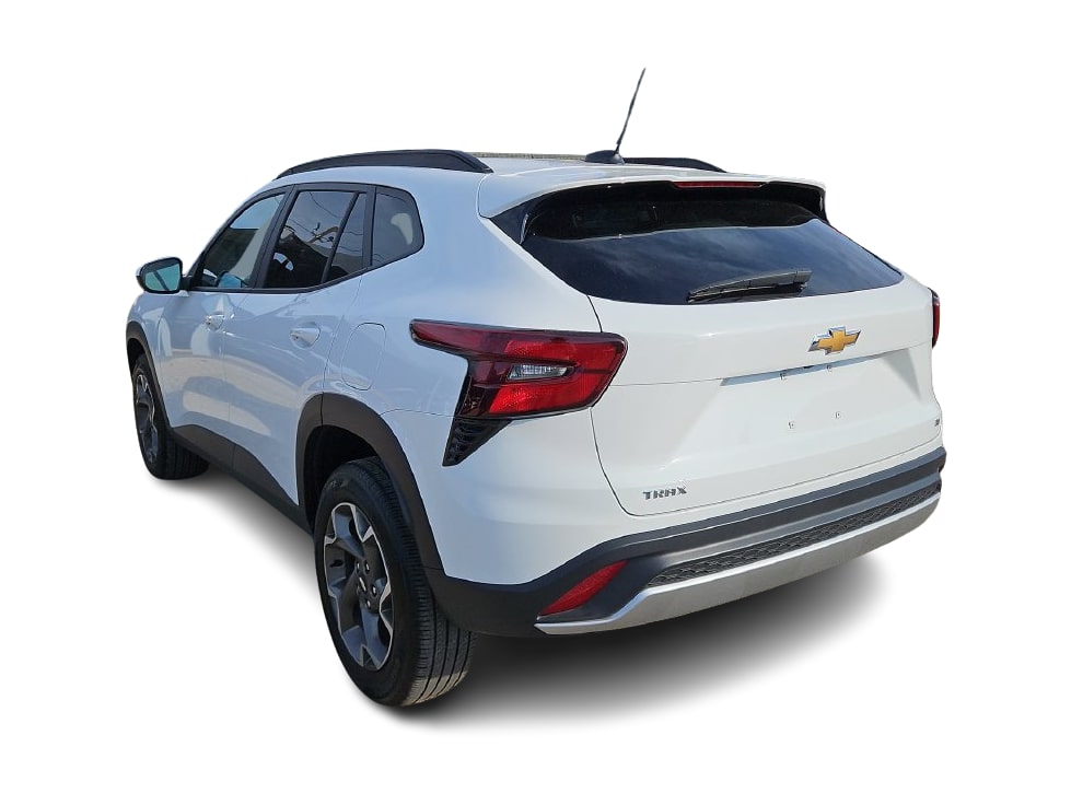 Thumbnail: 2025 Chevrolet Trax - 4
