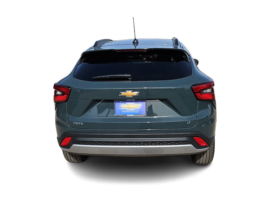 Thumbnail: 2026 Chevrolet Trax - 5
