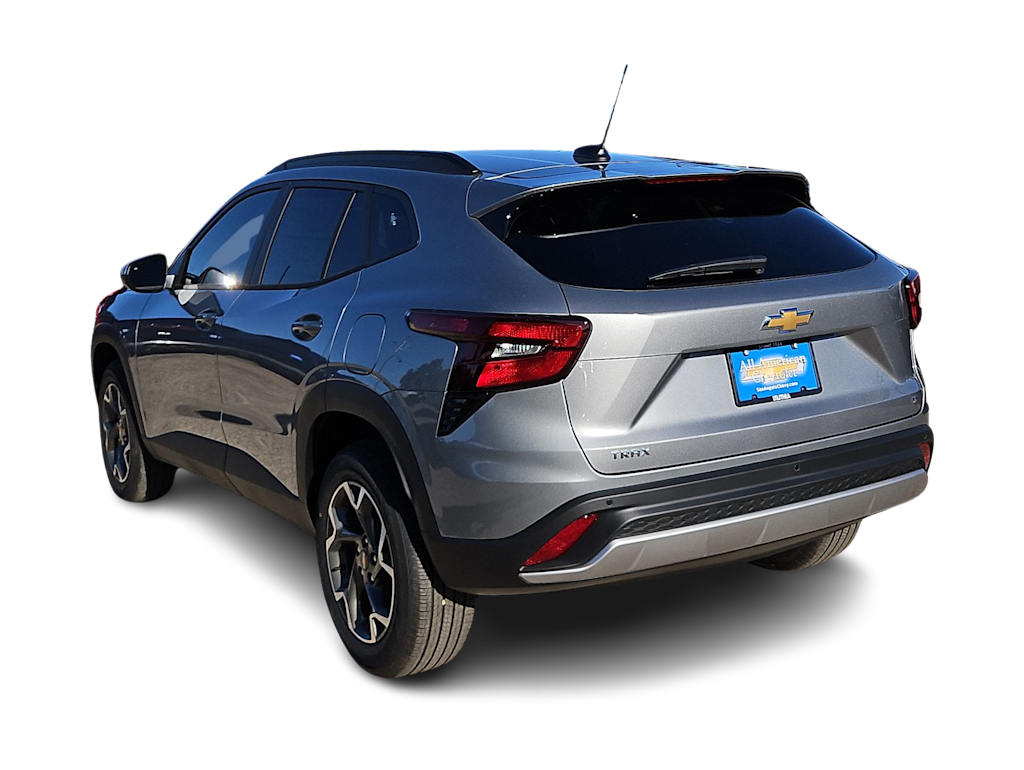 Thumbnail: 2026 Chevrolet Trax - 4