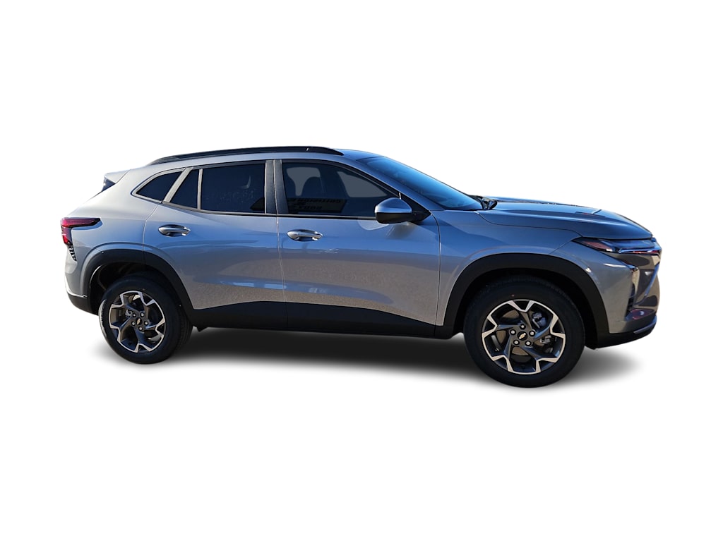 Thumbnail: 2026 Chevrolet Trax - 21