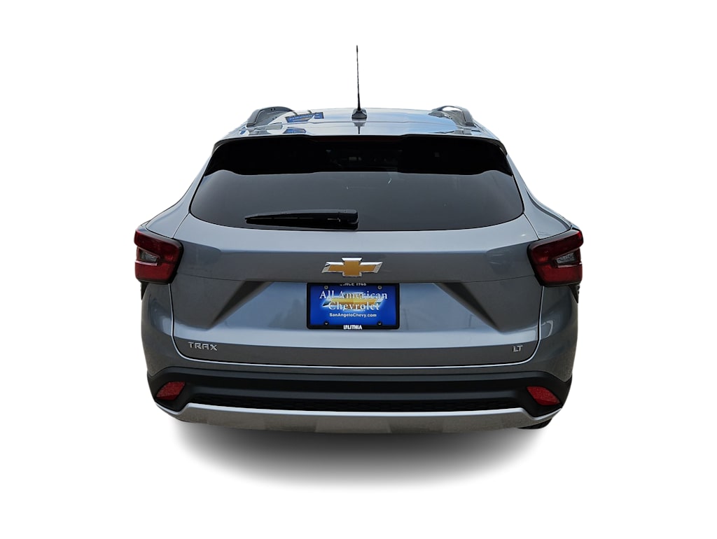 Thumbnail: 2026 Chevrolet Trax - 5
