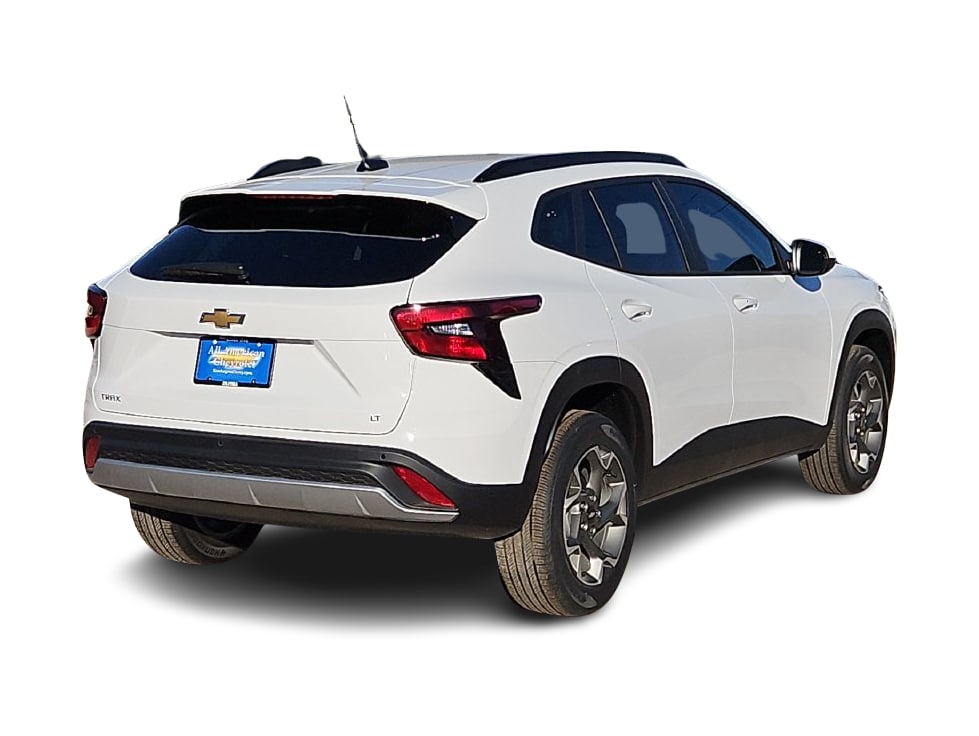 Thumbnail: 2026 Chevrolet Trax - 17