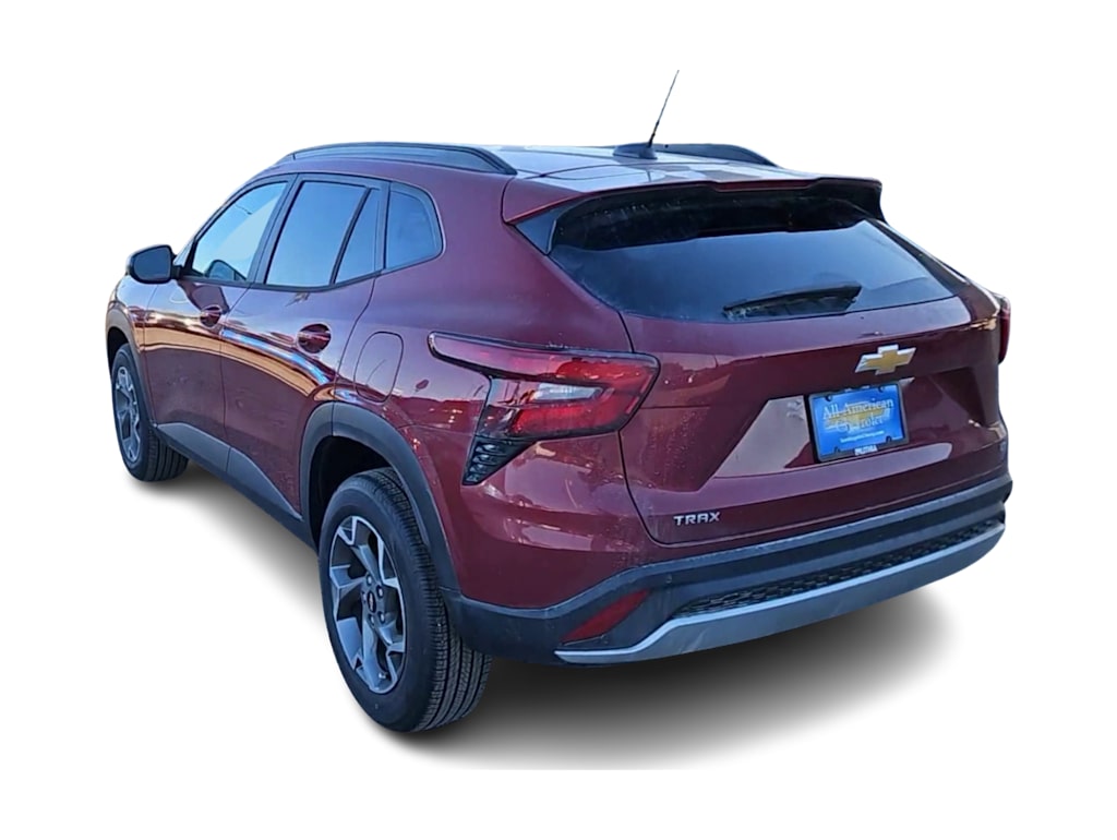 Thumbnail: 2025 Chevrolet Trax - 4