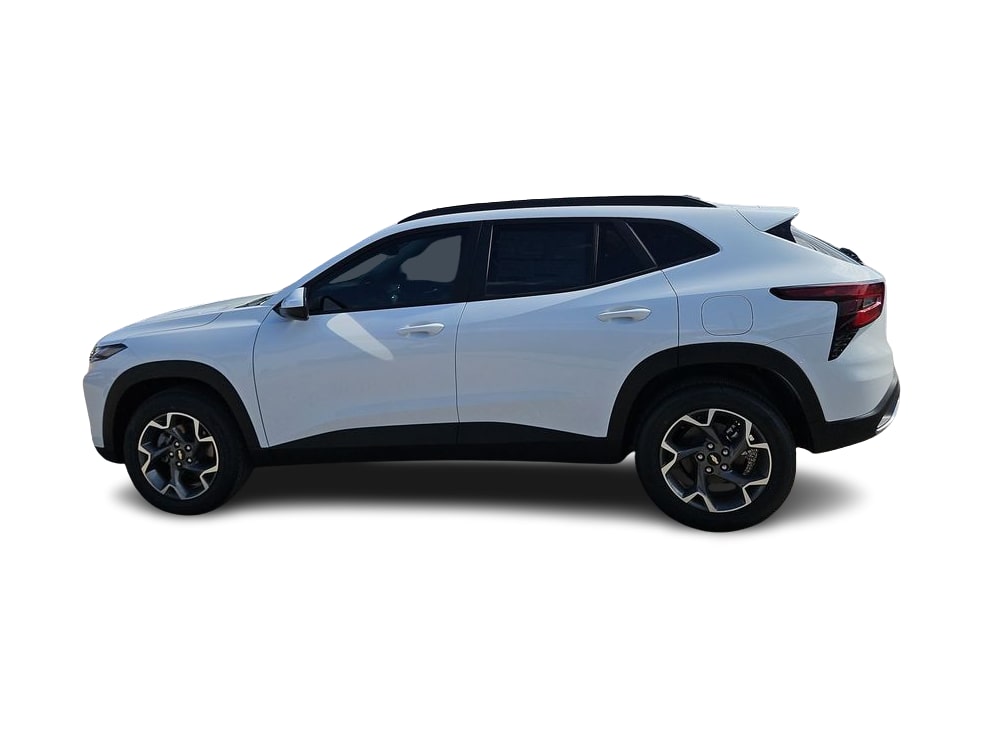 Thumbnail: 2026 Chevrolet Trax - 2