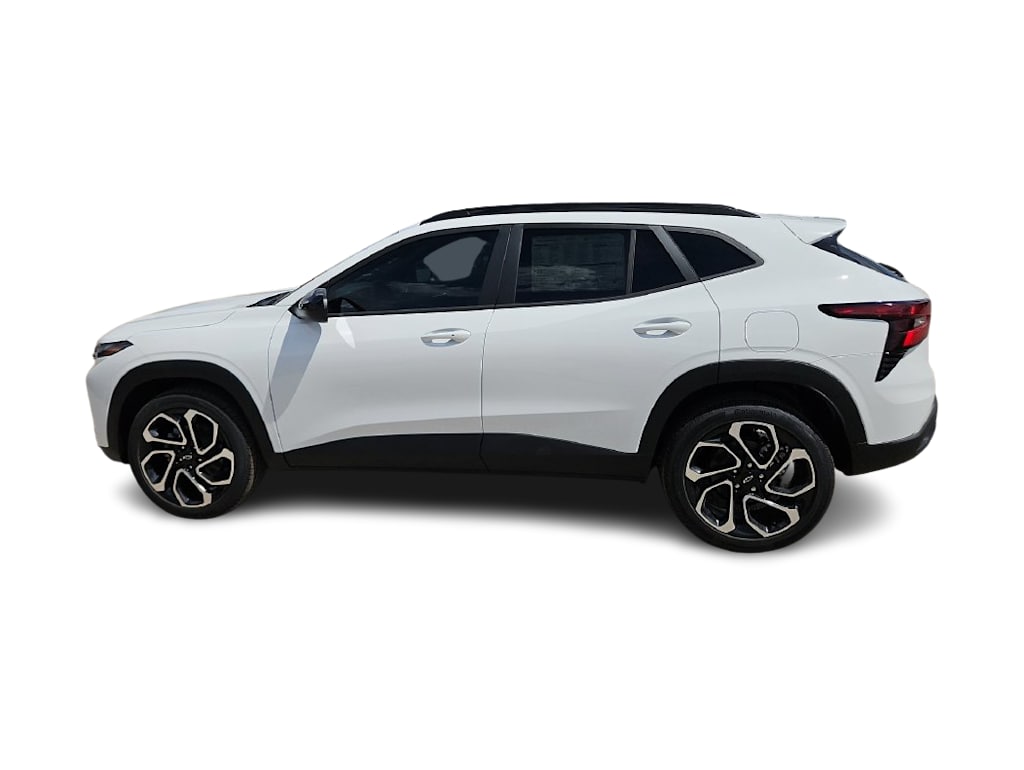 Thumbnail: 2026 Chevrolet Trax - 3