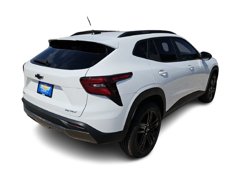 Thumbnail: 2026 Chevrolet Trax - 18