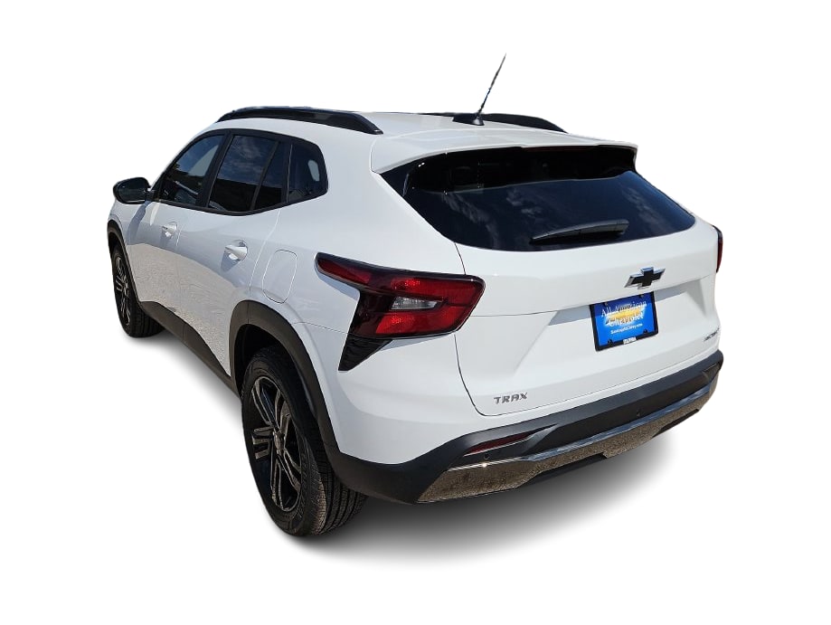 Thumbnail: 2026 Chevrolet Trax - 4