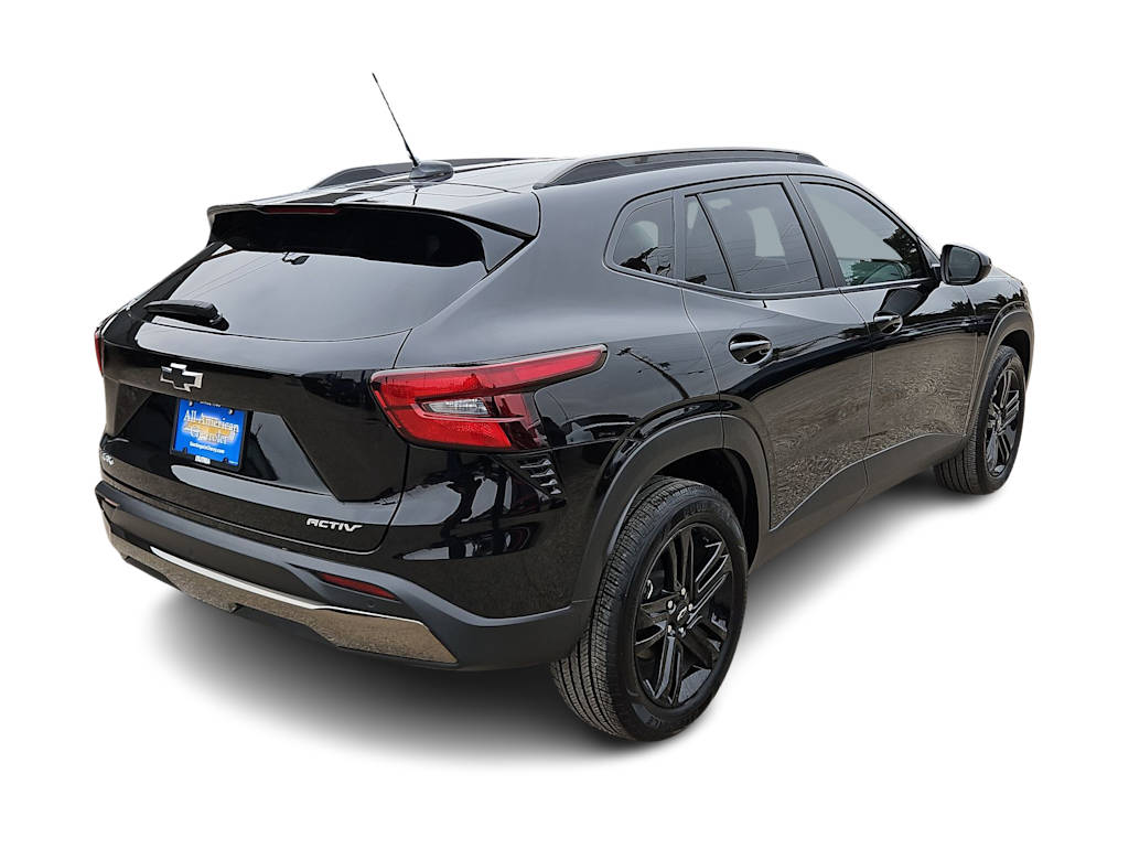 Thumbnail: 2025 Chevrolet Trax - 19