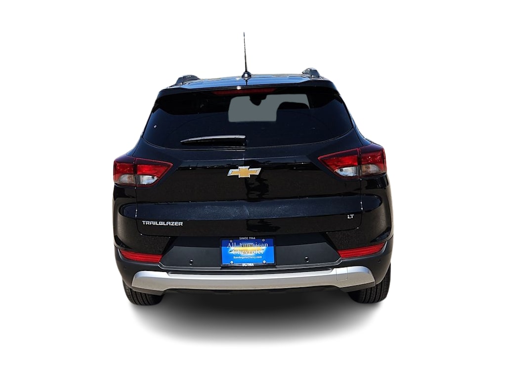 Thumbnail: 2026 Chevrolet TrailBlazer - 5