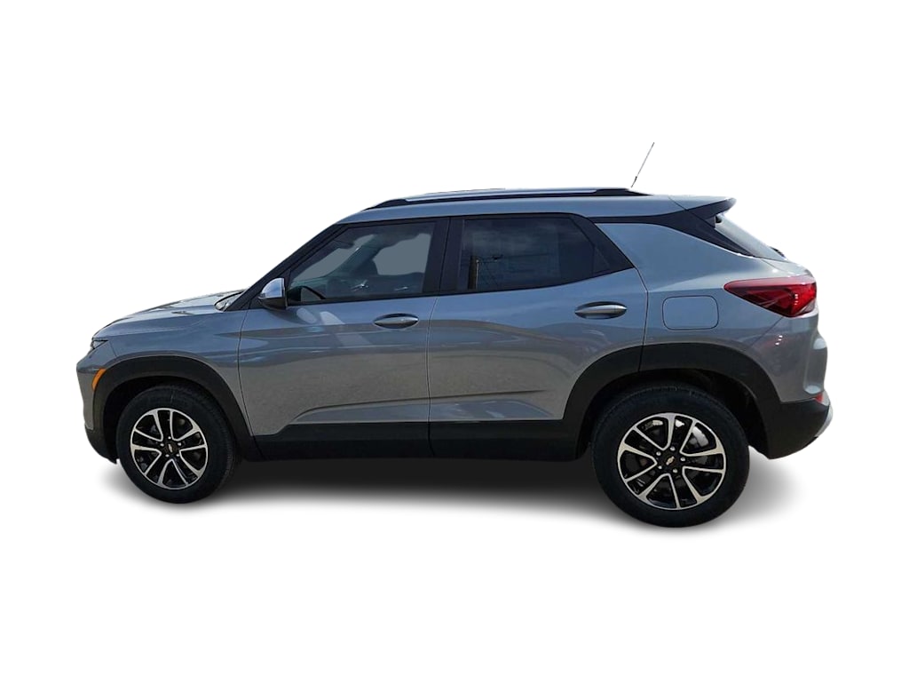 Thumbnail: 2026 Chevrolet TrailBlazer - 3