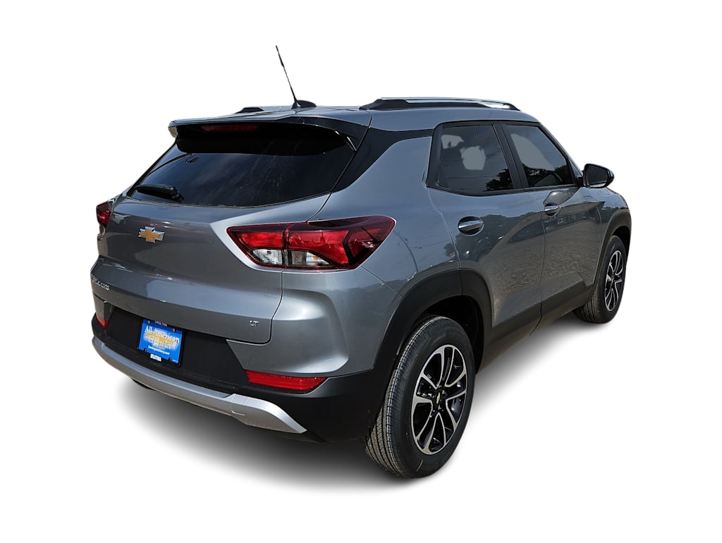 Thumbnail: 2026 Chevrolet TrailBlazer - 20