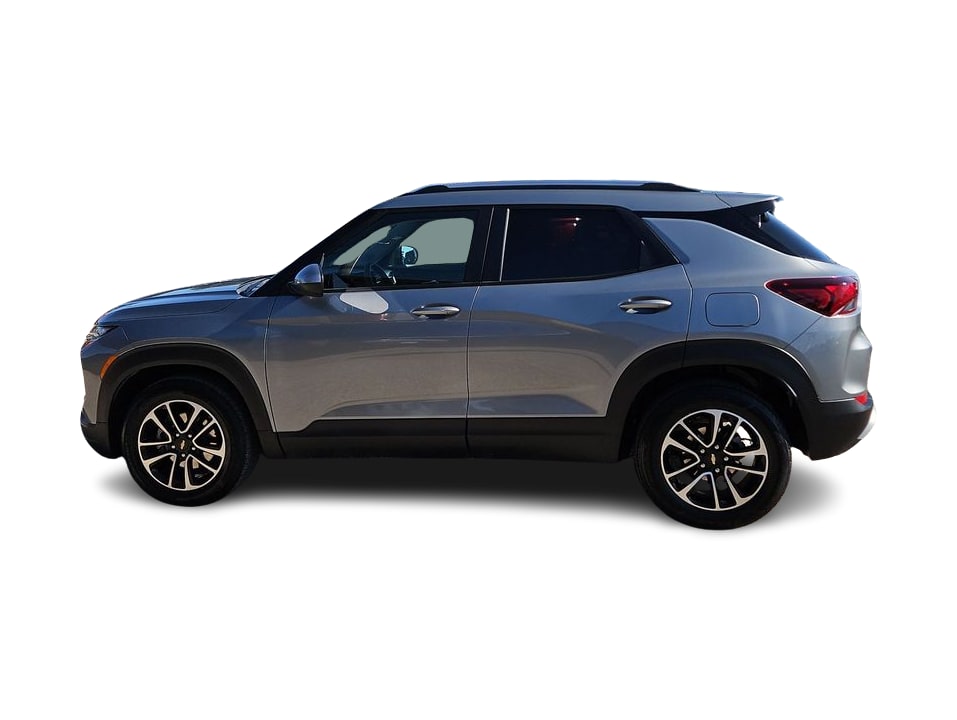 Thumbnail: 2026 Chevrolet TrailBlazer - 3