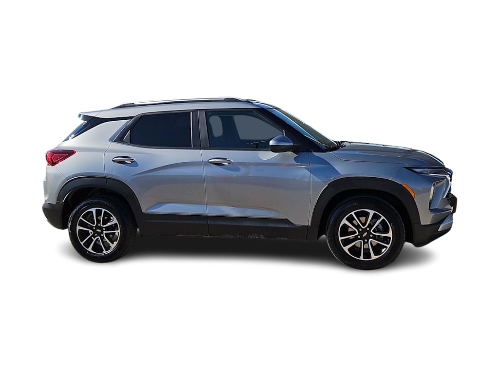 Thumbnail: 2026 Chevrolet TrailBlazer - 19