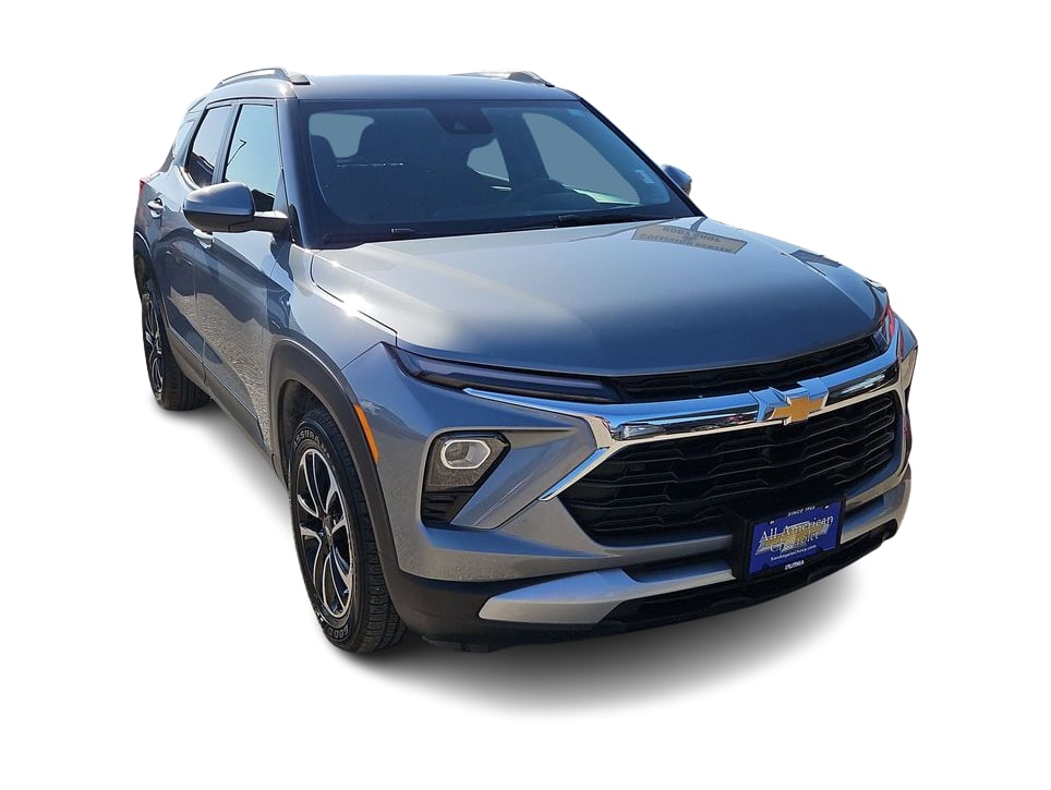 Thumbnail: 2025 Chevrolet TrailBlazer - 16