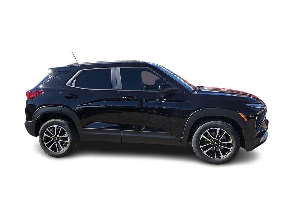 Thumbnail: 2026 Chevrolet TrailBlazer - 21