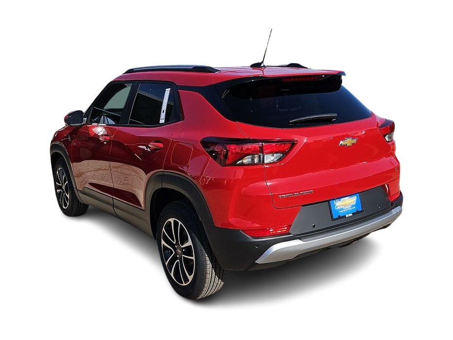 Thumbnail: 2026 Chevrolet TrailBlazer - 4