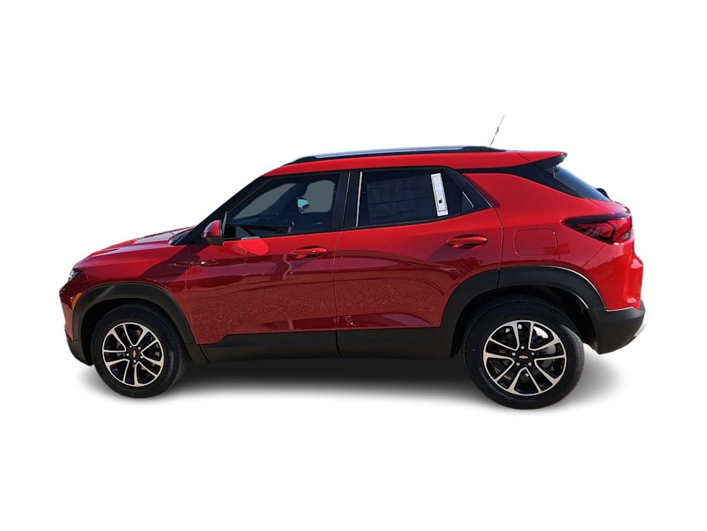 Thumbnail: 2026 Chevrolet TrailBlazer - 3