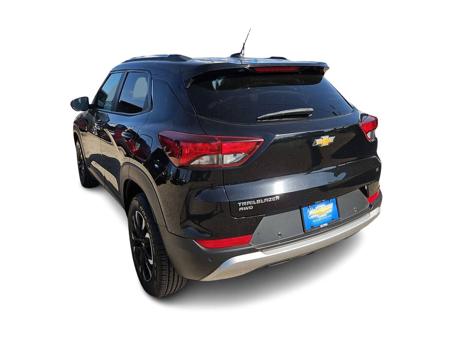 Thumbnail: 2023 Chevrolet TrailBlazer - 4