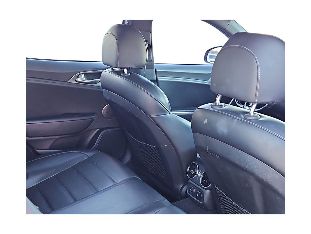 Thumbnail: 2018 Kia Stinger - 20