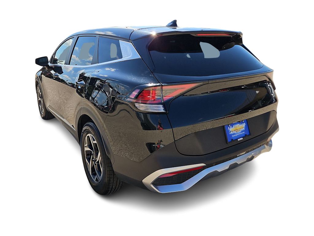 Thumbnail: 2023 Kia Sportage - 4