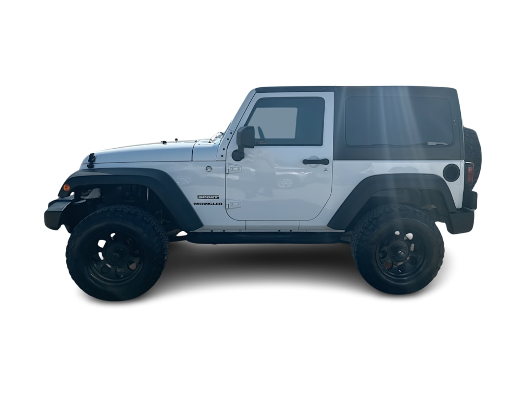 Thumbnail: 2013 Jeep Wrangler - 22