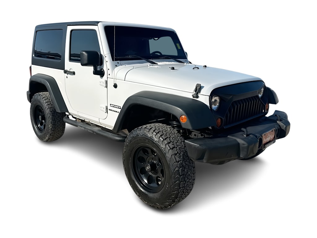 Thumbnail: 2013 Jeep Wrangler - 17
