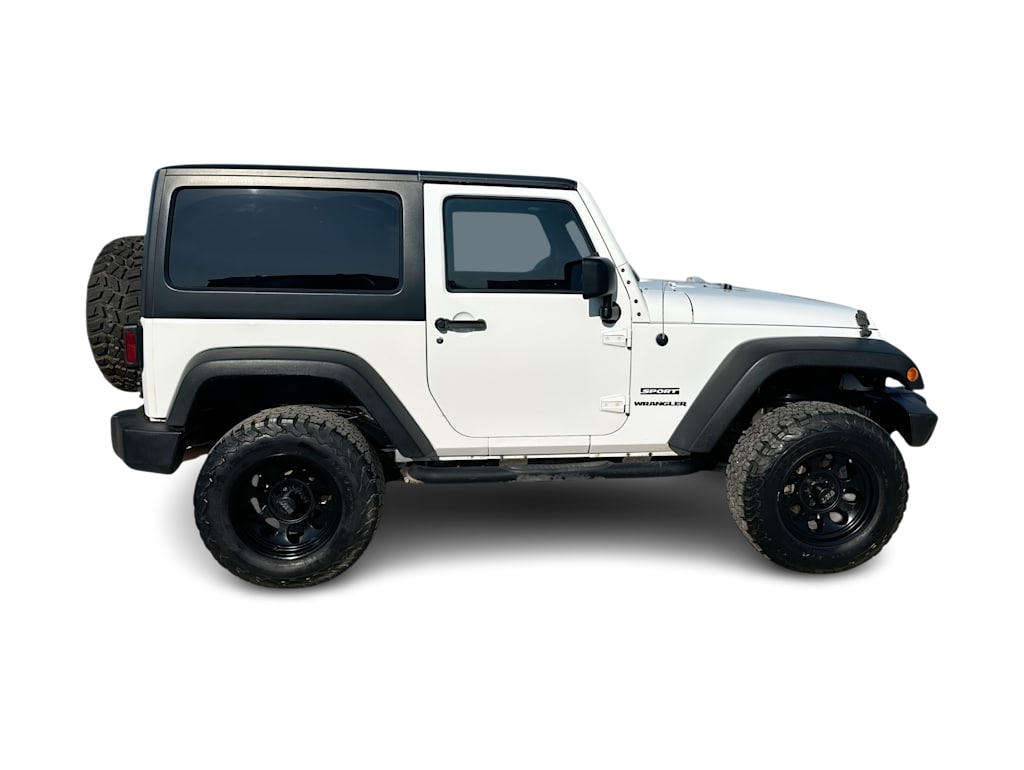 Thumbnail: 2013 Jeep Wrangler - 21