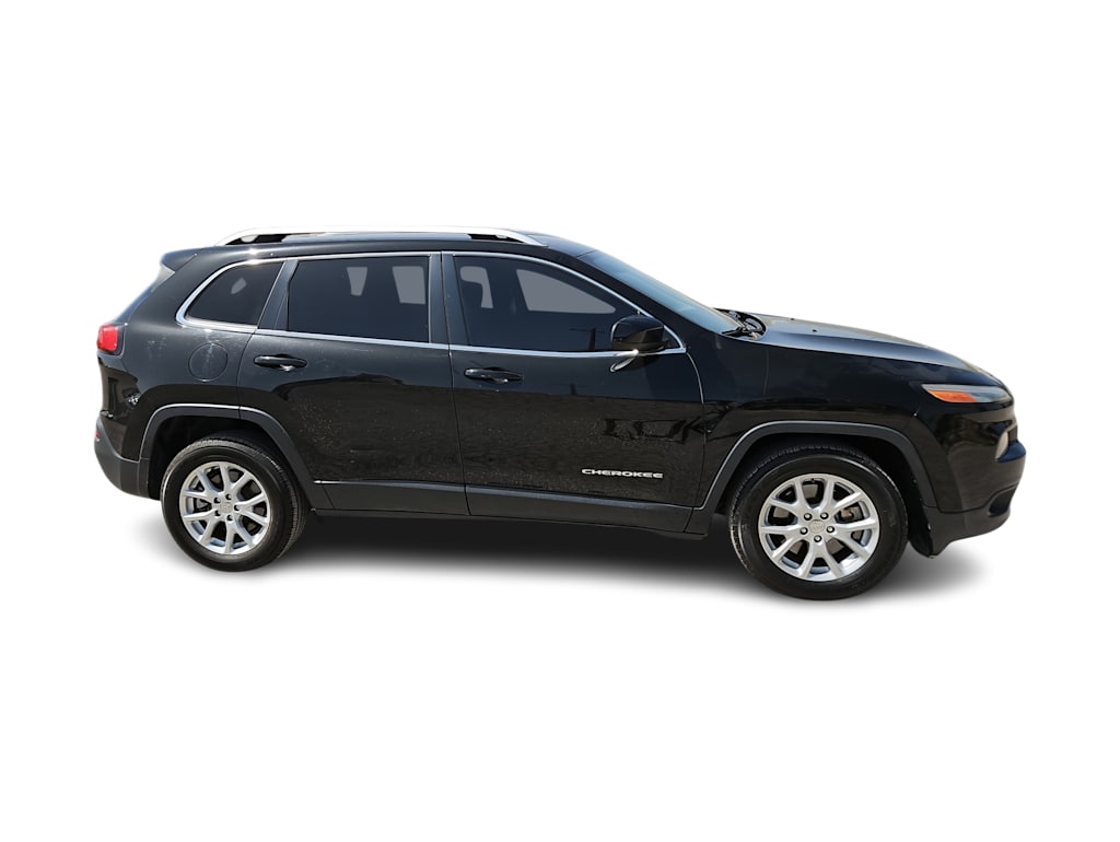 Thumbnail: 2017 Jeep Cherokee - 19