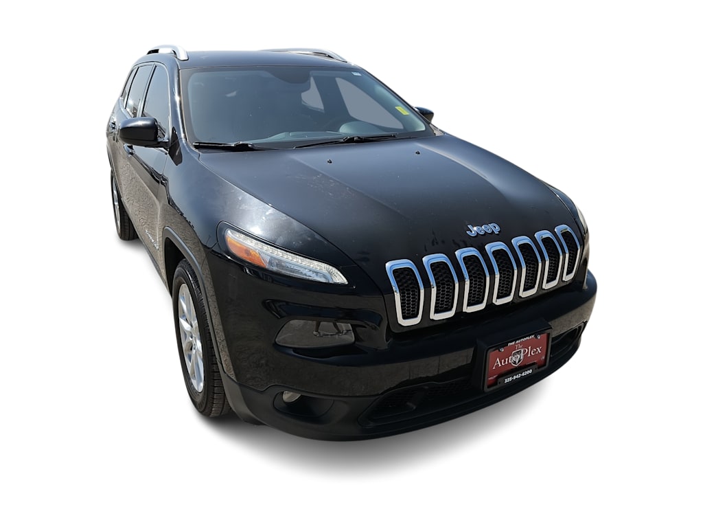 Thumbnail: 2017 Jeep Cherokee - 16