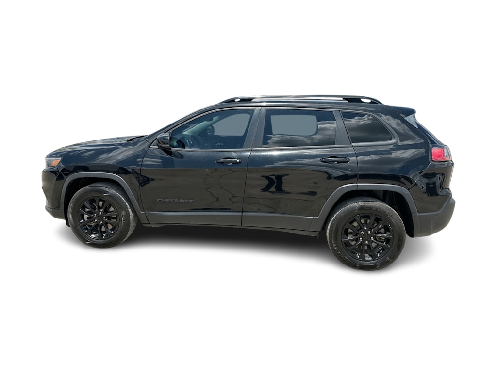 Thumbnail: 2023 Jeep Cherokee - 23