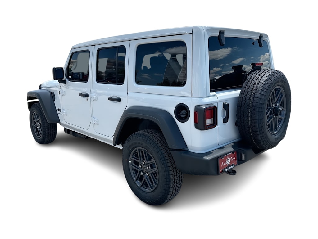 Thumbnail: 2026 Jeep Wrangler - 4