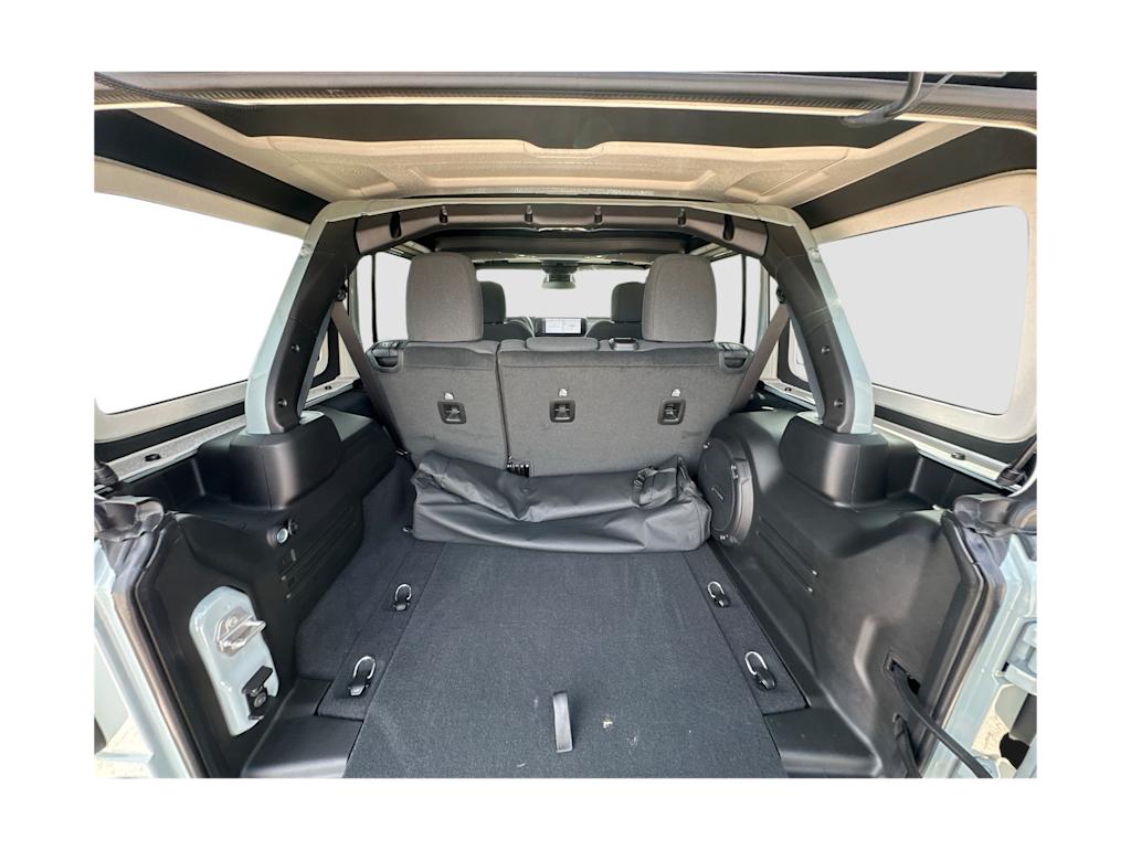 Thumbnail: 2026 Jeep Wrangler - 17