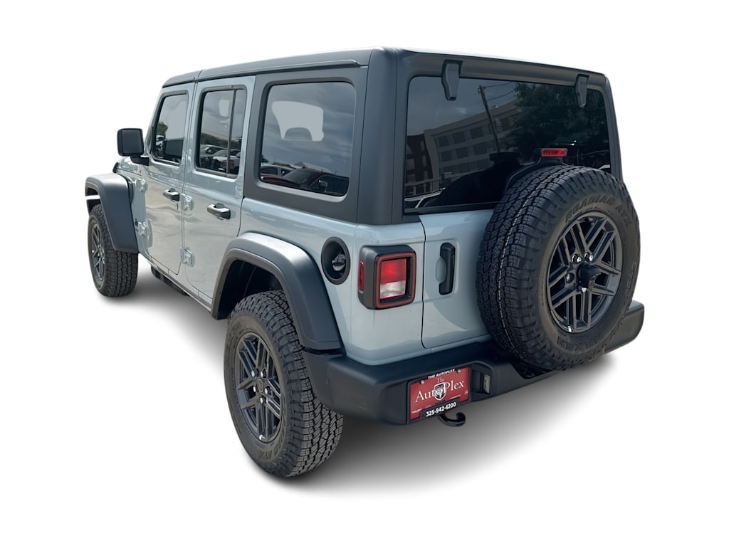 Thumbnail: 2026 Jeep Wrangler - 26