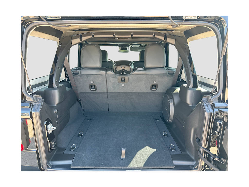 Thumbnail: 2026 Jeep Wrangler - 17