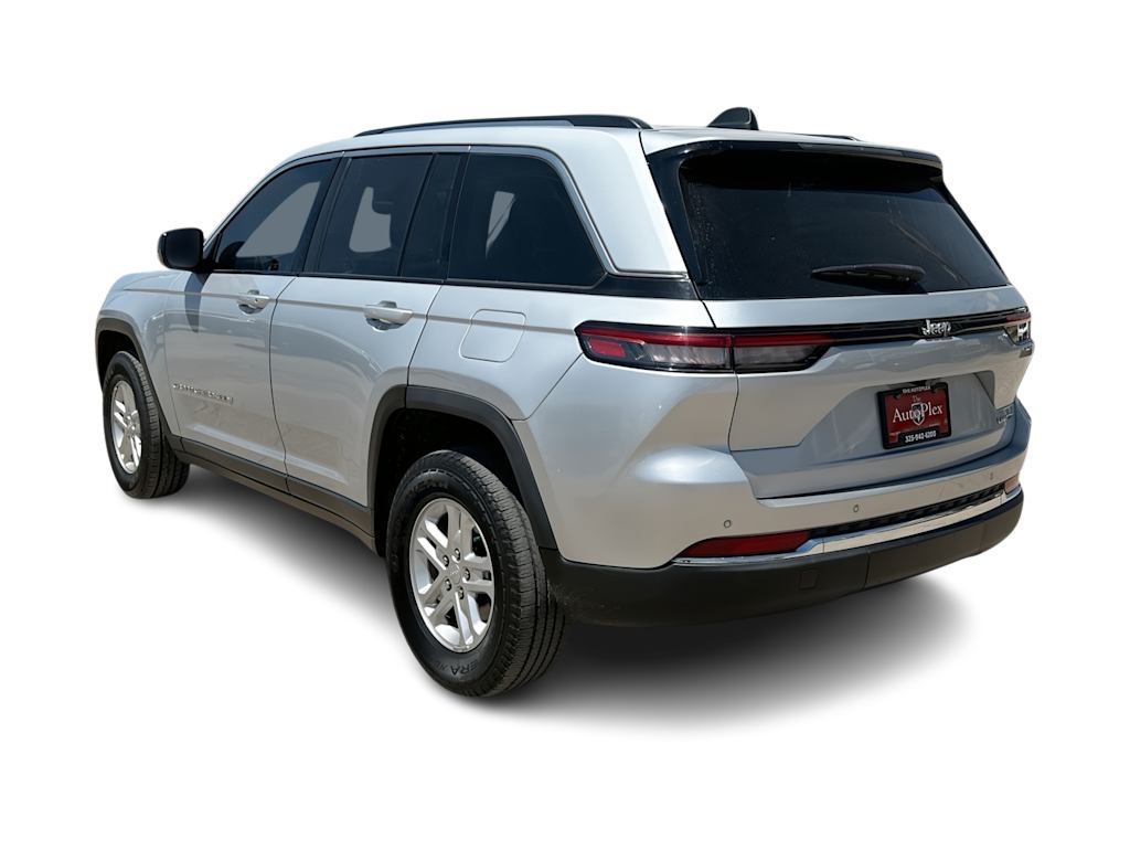 Thumbnail: 2024 Jeep Grand Cherokee - 23