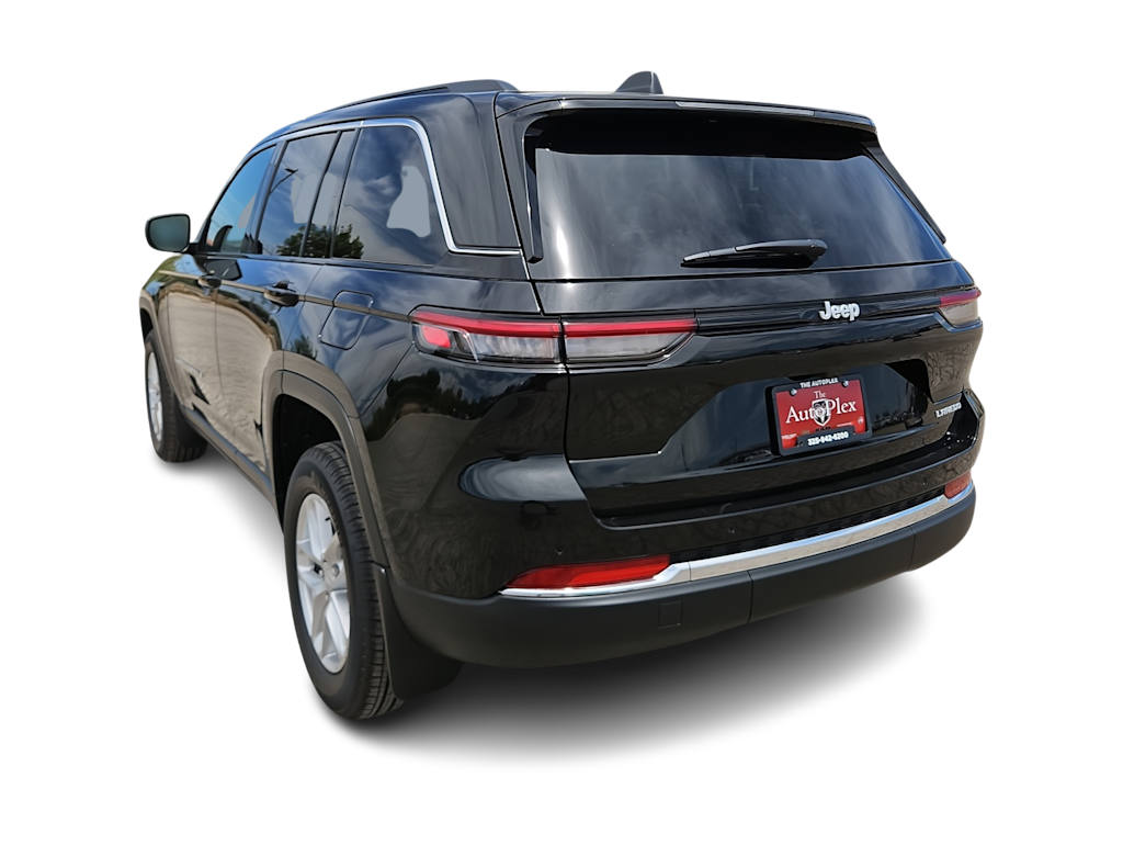 Thumbnail: 2026 Jeep Grand Cherokee - 4