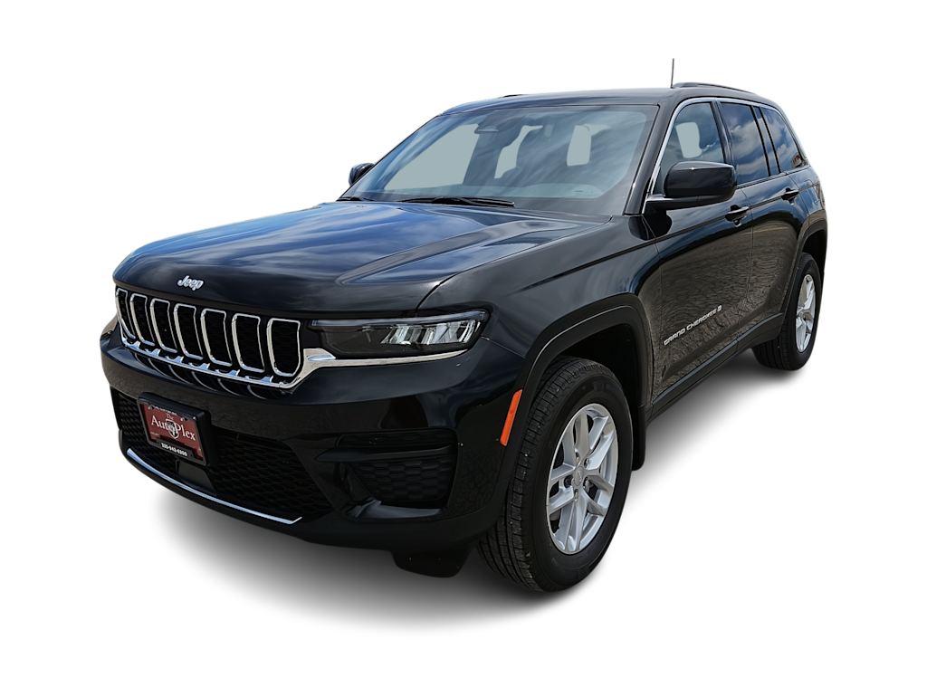 Thumbnail: 2026 Jeep Grand Cherokee - 17