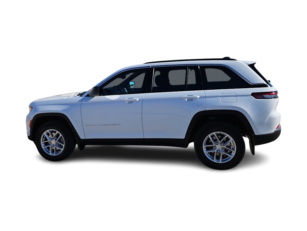 Thumbnail: 2026 Jeep Grand Cherokee - 3
