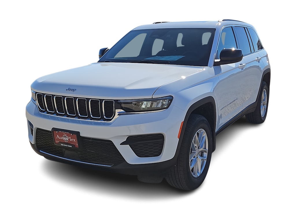 Thumbnail: 2026 Jeep Grand Cherokee - 16